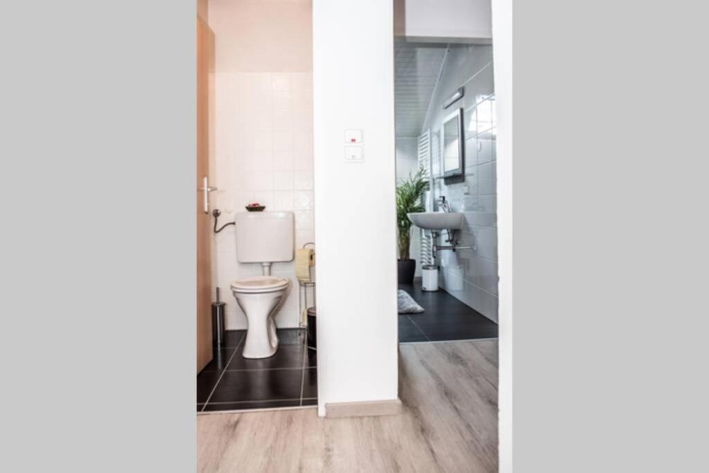 Apartment PourinGraz für Kunst- und Tennisliebhaber Exterior foto